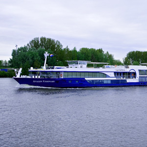 Avalon Vista river cruise ship - Exterior Photo