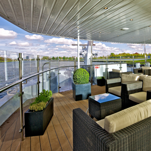 Avalon Vista river cruise ship - Avalon Seating Area